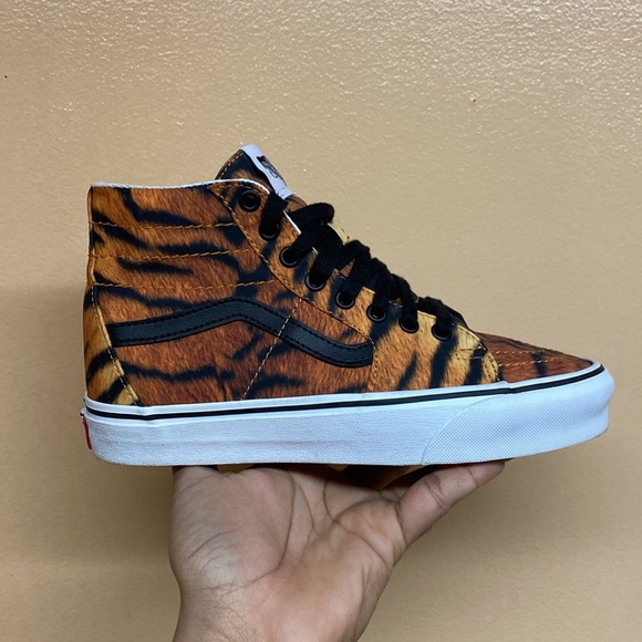 Vans Sk8 HI “Tiger Print” - Picture 6 of 16